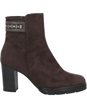 Cinzia Soft Ankle Boots - Brown