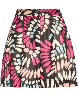 Jucca Shorts & Bermuda Shorts Silk - Red
