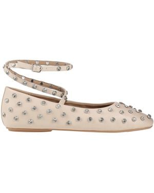Ovyè Ballet Flats - White
