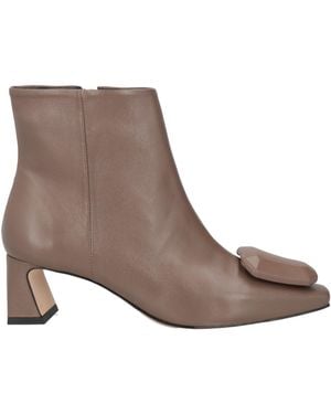 Vicenza Ankle Boots Leather - Brown