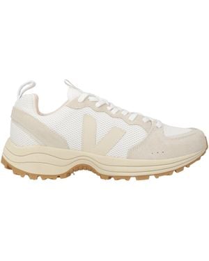 Veja Trainers - White