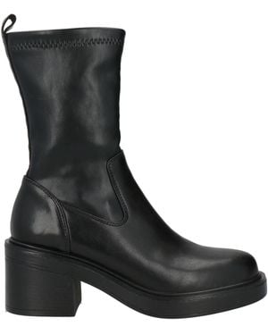 Emanuélle Vee Ankle Boots - Black