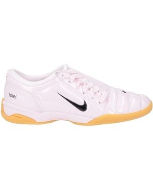 Nike Trainers - Pink