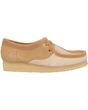 Clarks Camel Lace-Up Shoes Leather - Brown