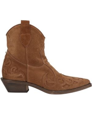 Lemarè Ankle Boots - Brown