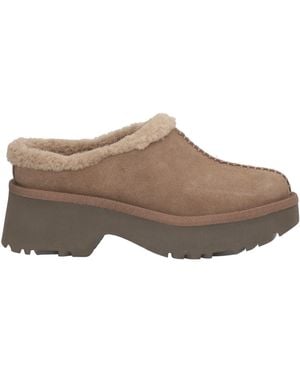UGG Mules & Clogs - Brown