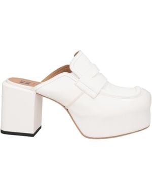 Moma Mules & Clogs - White