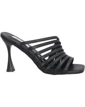 Gai Mattiolo Sandals - Black