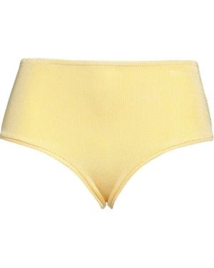 Calle Del Mar Shorts & Bermuda Shorts - Yellow