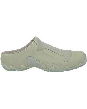 Nike Mules & Clogs - Green