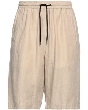 Giorgio Armani Shorts & Bermuda Shorts Hemp - Natural