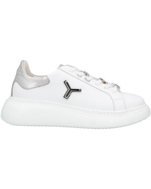 Tonakai Sneakers - White