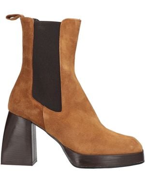 Nila & Nila Stiefelette - Braun