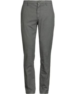 Yan Simmon Trouser - Gray