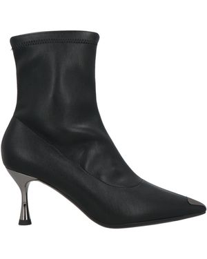 Cult Ankle Boots - Black