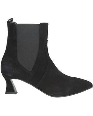 Andrea Pinto Ankle Boots - Black