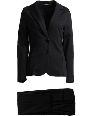 Siste's Suits - Black