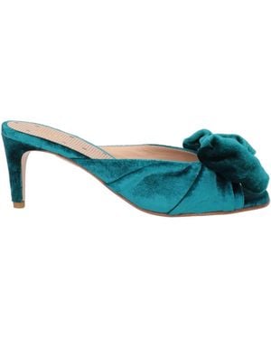 Red(V) Sandals - Blue