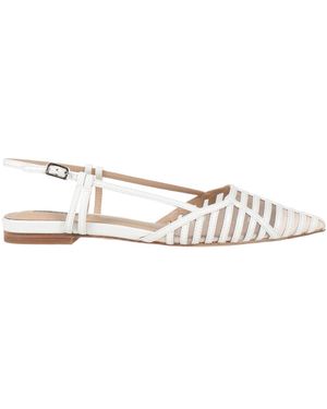 Lola Cruz Ballet Flats - White