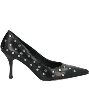 Ovyè Pumps - Black