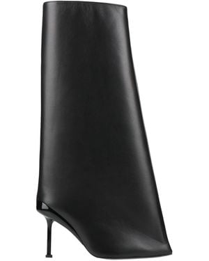 McQueen Boots - Black