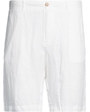 Fedeli Shorts & Bermuda Shorts - White