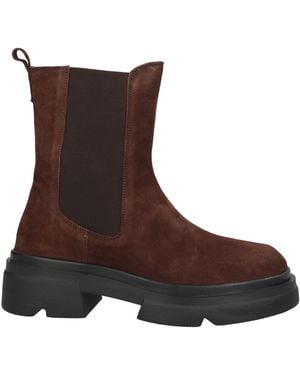 Emanuélle Vee Ankle Boots - Brown