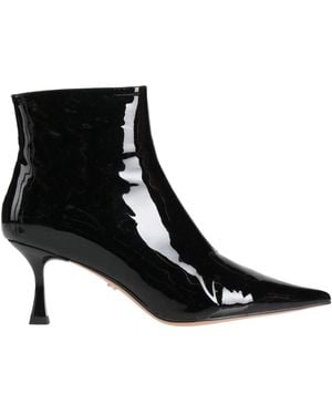 Lola Cruz Ankle Boots - Black
