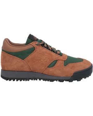 New Balance Trainers - Brown