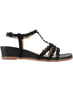 Alma En Pena. Sandals Leather - Black