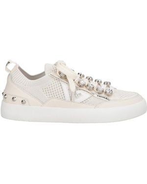 Emanuélle Vee Trainers - White