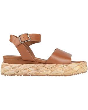 Rahya Grey Sandals - Brown