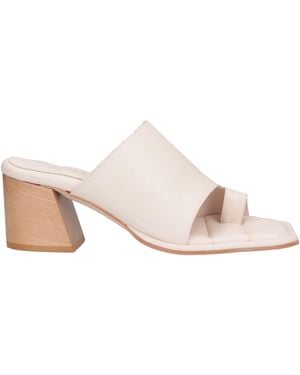 Eqüitare Thong Sandal - Pink