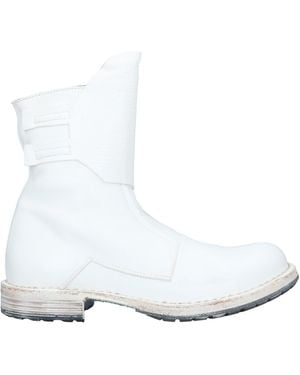 Moma Ankle Boots - White