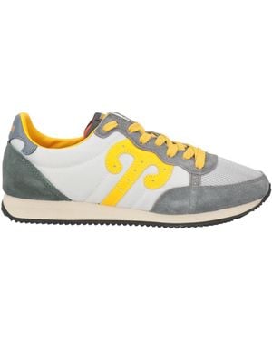 Wushu Ruyi Trainers - Yellow