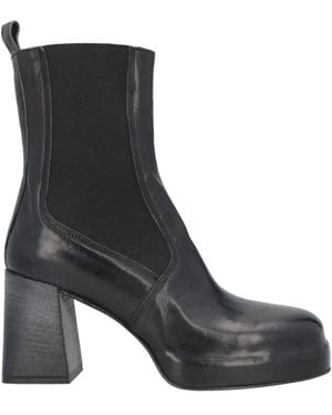 Moma Ankle Boots - Black