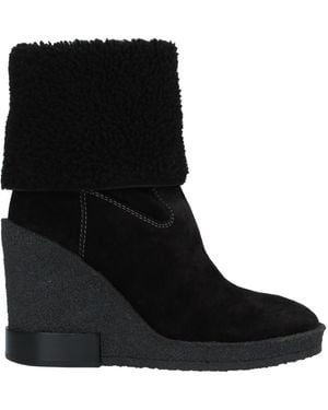 Tod's Ankle Boots - Black