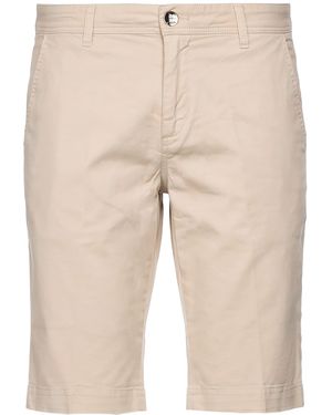 Cesare Attolini Shorts & Bermuda Shorts - Natural