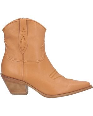 CURIOSITÉ Ankle Boots - Brown
