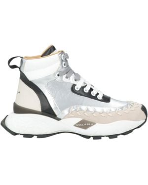 Tosca Blu Sneakers - White