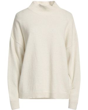 European Culture Turtleneck - White