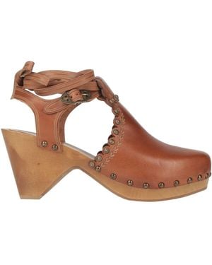 Isabel Marant Mules & Clogs - Brown