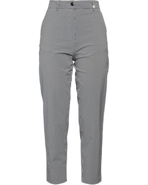 Myths Hose - Grau