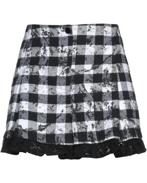 Gaelle Paris Shorts & Bermuda Shorts Polyester, Viscose, Polyamide - Black
