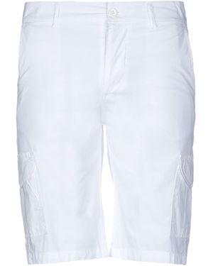 Alpha Studio Shorts & Bermuda Shorts - White