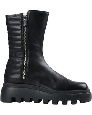 Vic Matié Ankle Boots - Black