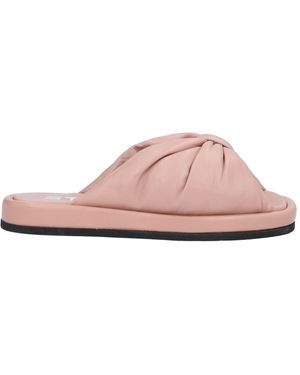 Strategia Sandals - Pink