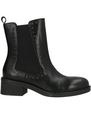 Tosca Blu Ankle Boots - Black
