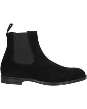 Doucal's Ankle Boots - Black