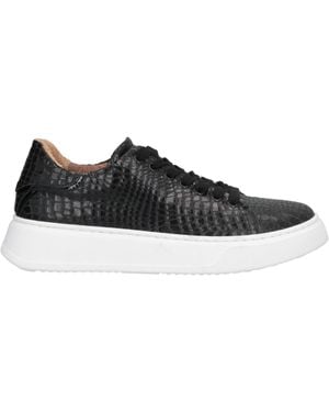 Stele Sneakers - Black